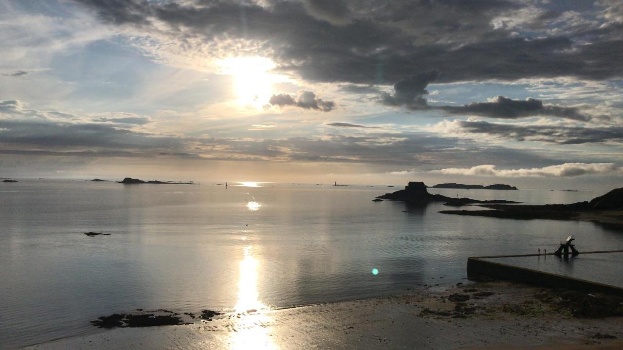 O'Bon Secours Apartment Saint-Malo Bagian luar foto